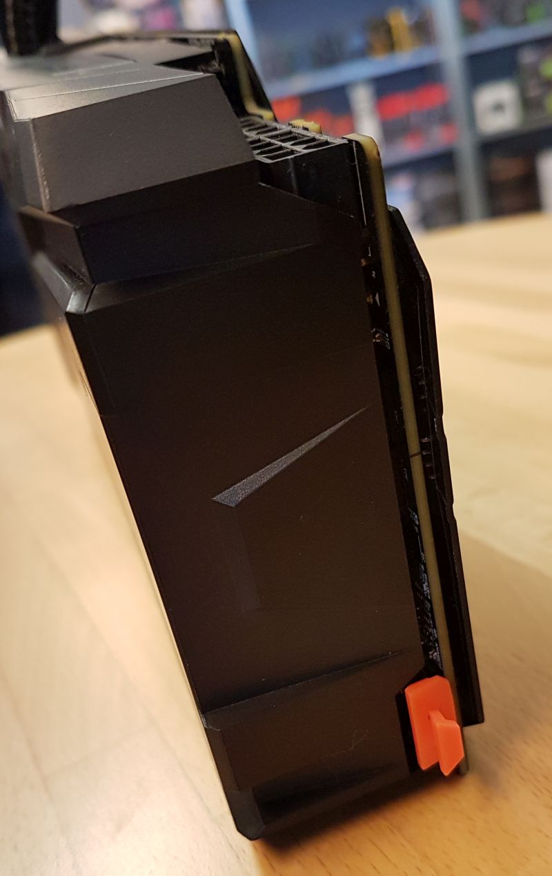 AORUS GeForce GTX 1080 Ti Waterforce Xtreme Edition