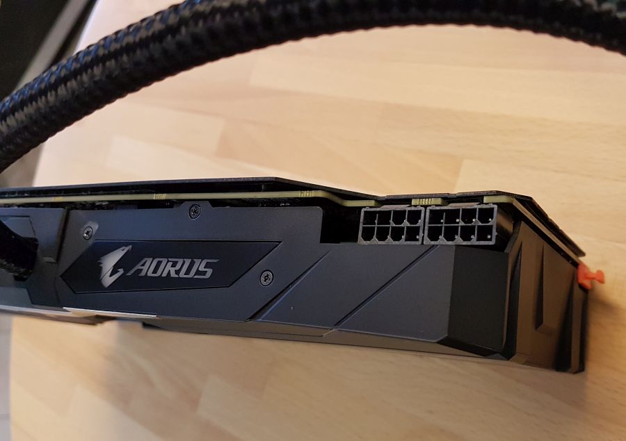 AORUS GeForce GTX 1080 Ti Waterforce Xtreme Edition