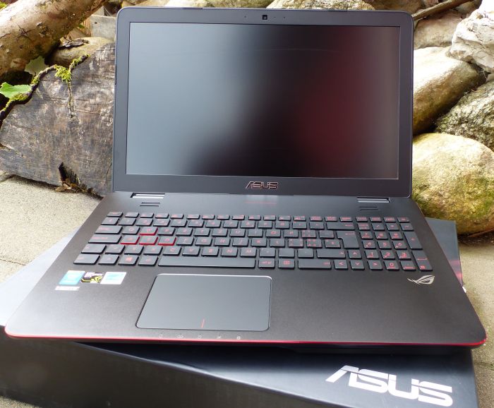 ASUS G551JW gaming notebook