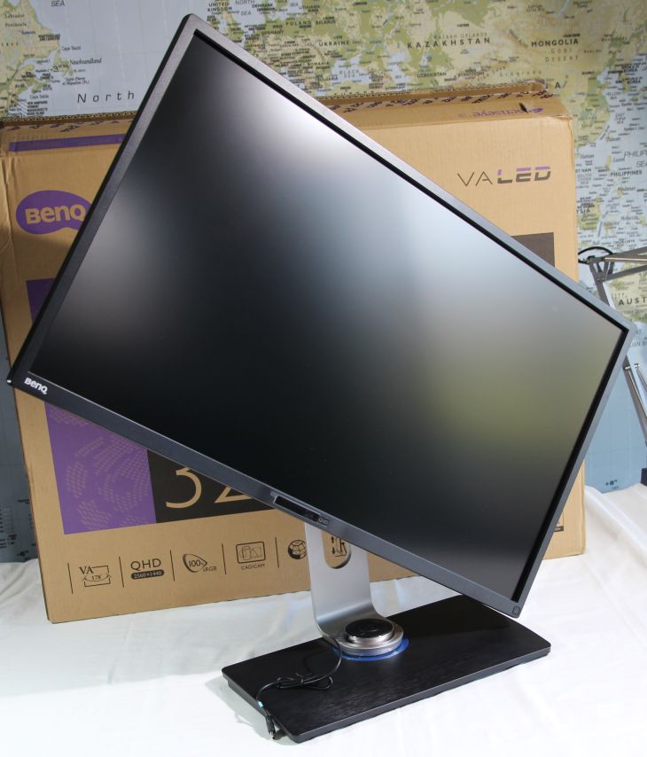Benq BL3200: 32-inch QHD LED Monitor