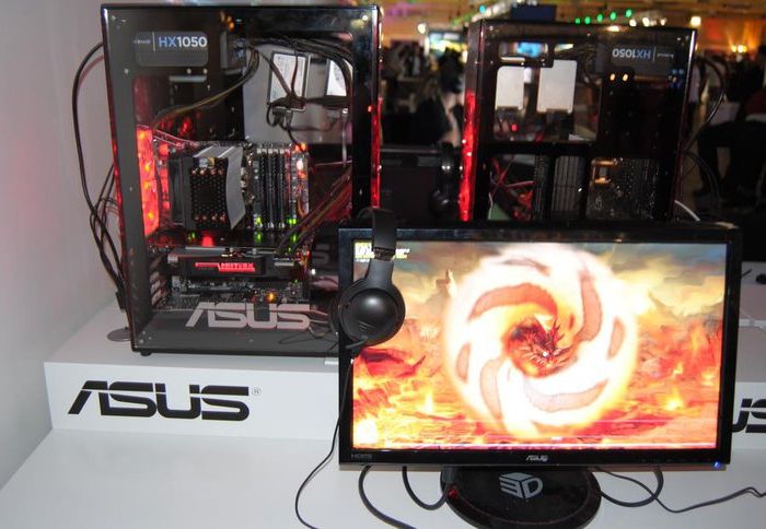 FurMark, ASUS, DreamHack 2011