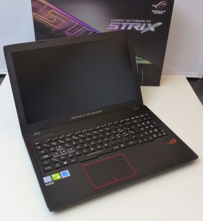 ASUS ROG Strix GL553VD Gaming Notebook