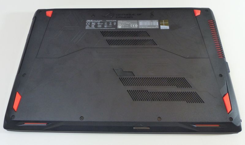 ASUS ROG Strix GL553VD Gaming Notebook