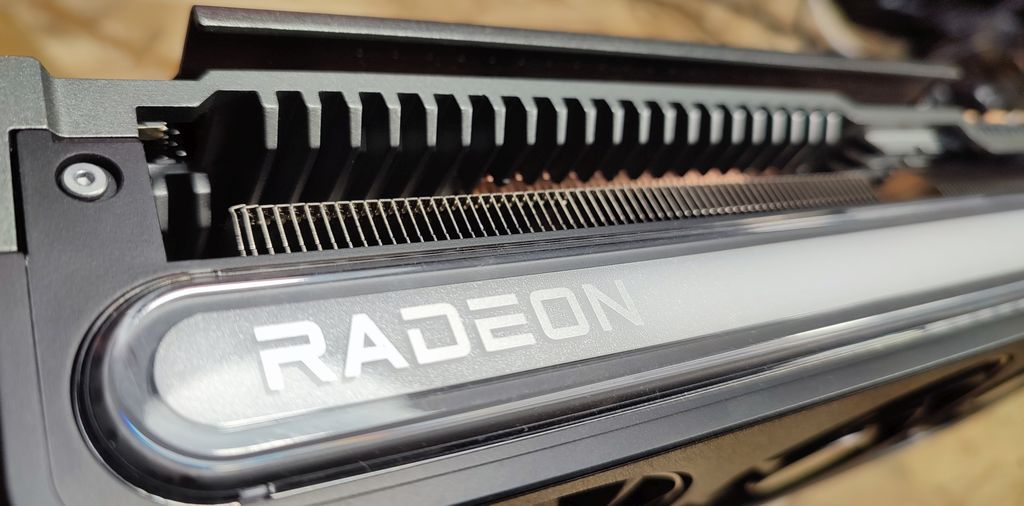 SAPPHIRE Radeon RX 7900 XTX Nitro+ 24GB Review