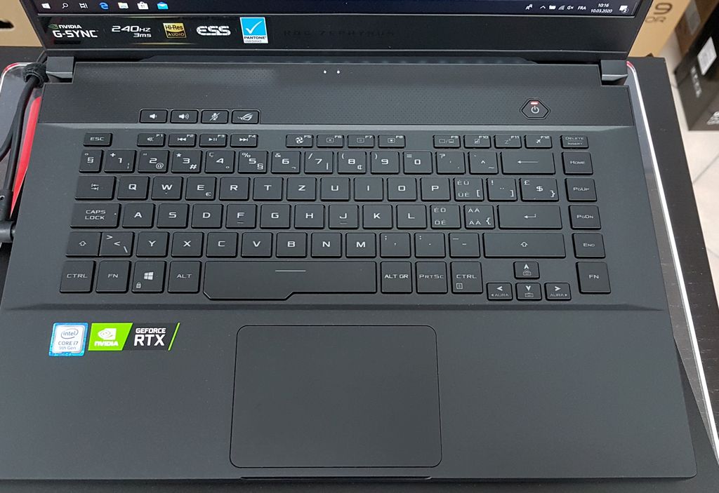 ASUS ROG Zephyrus S GX502GW Gaming Notebook