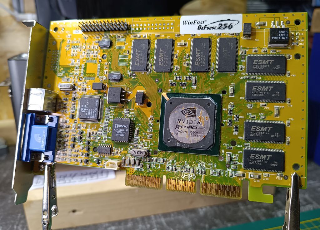 GeForce 256 graphics card