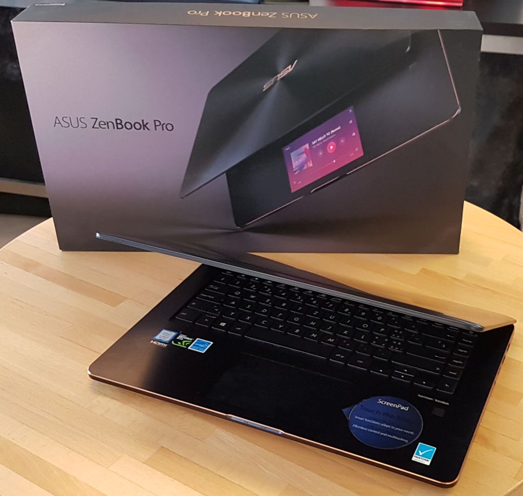 ASUS ZenBook Pro UX580G - Notebook with ScreenPad