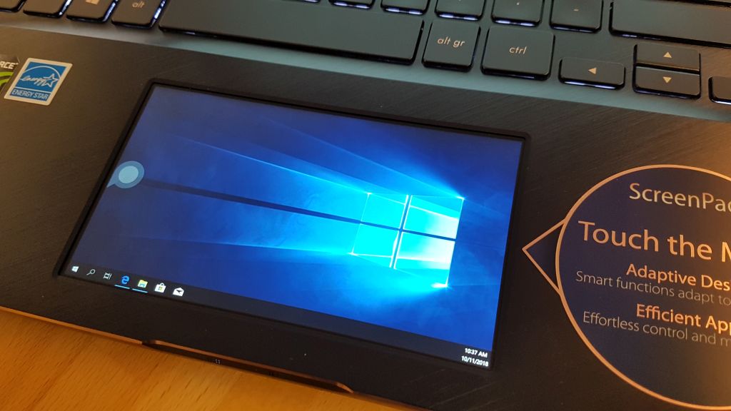 ASUS ZenBook Pro UX580G - Notebook with ScreenPad
